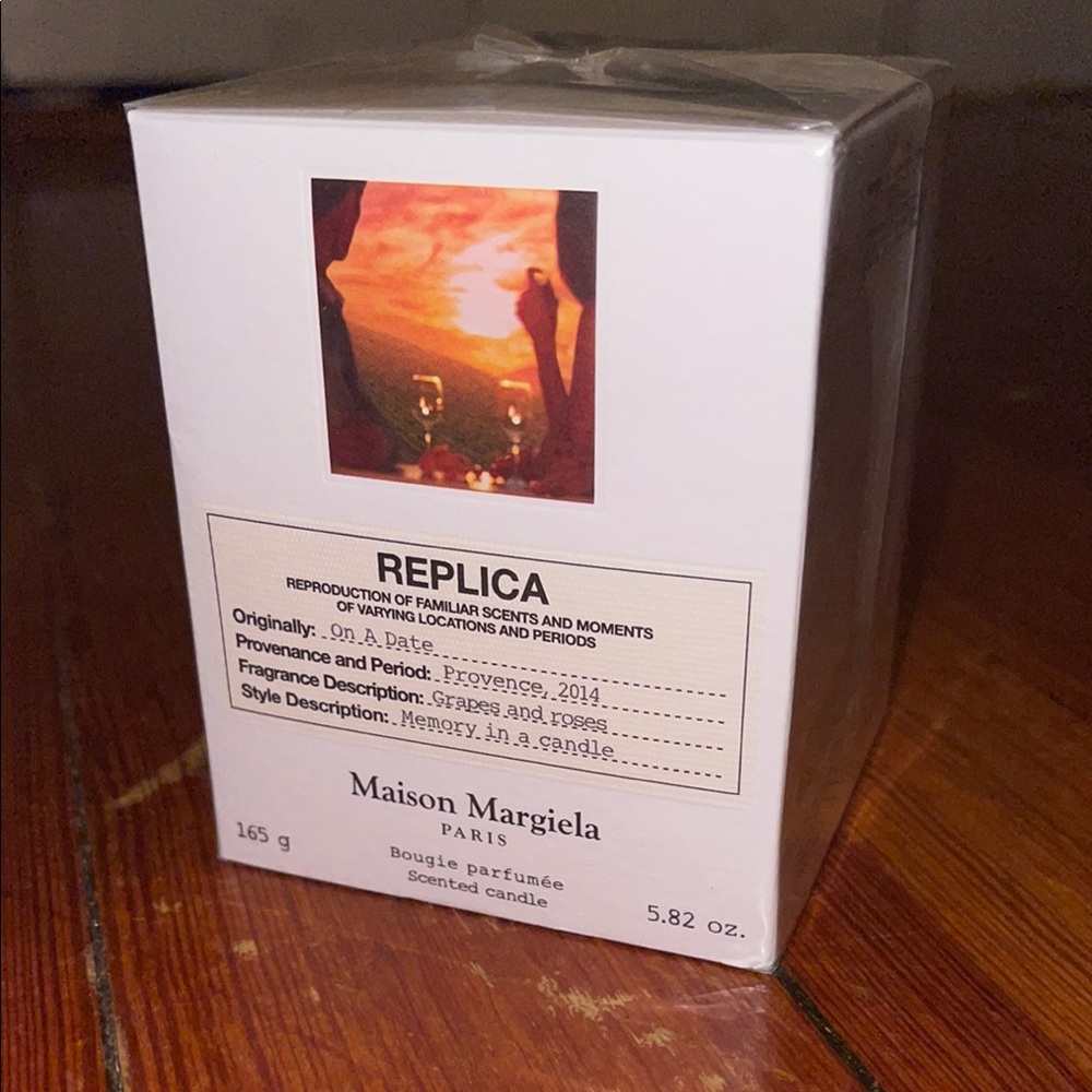 Maison Margiela Replica Scented Candle - On A Date Candle